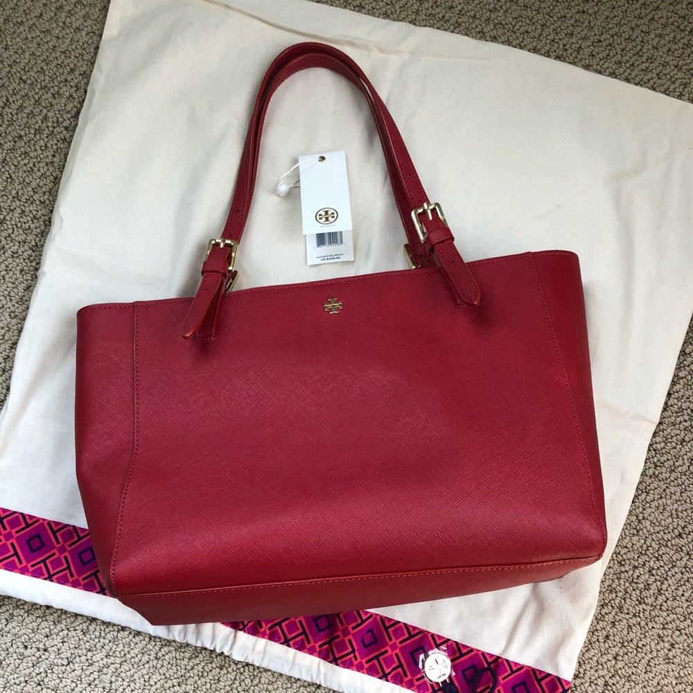 York Small Buckle Tote